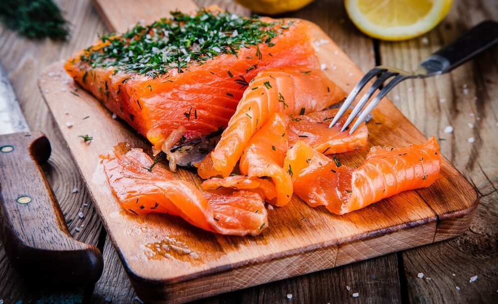 Best Fatty Keto Snacks to Keep You Full and Energized